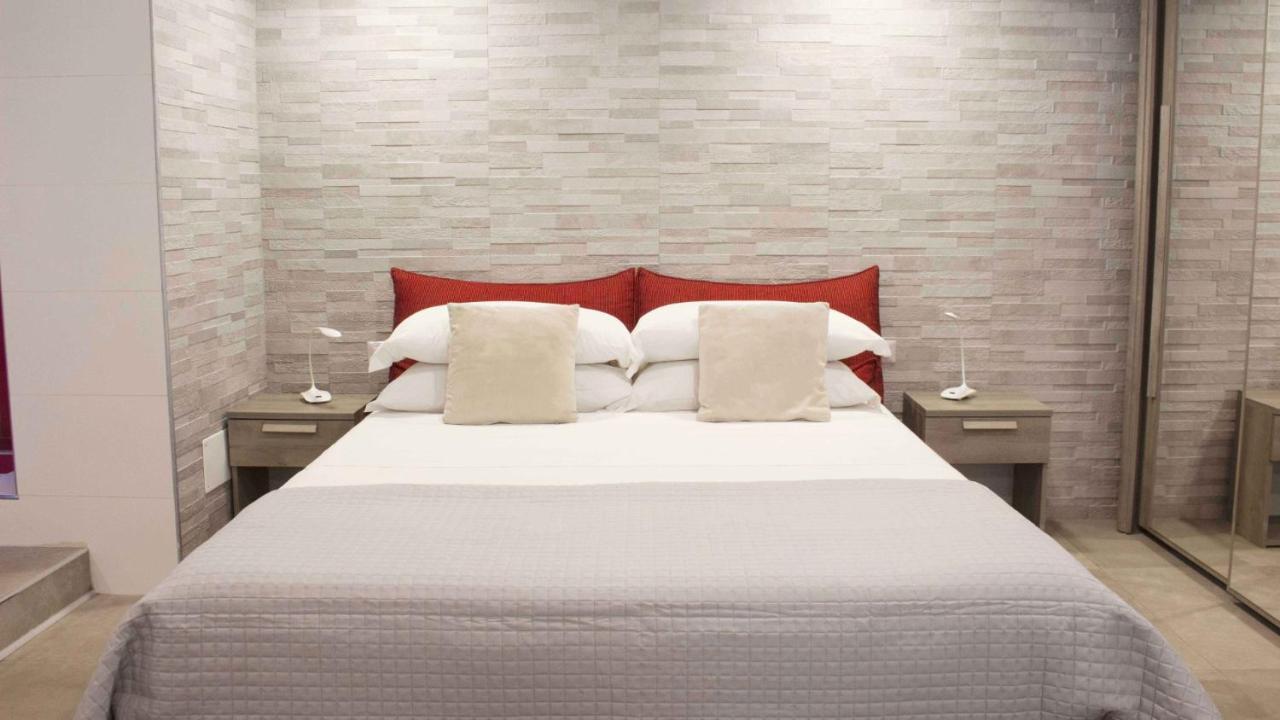 נטונו Sweet Home & Wellness Luxury Apartment מראה חיצוני תמונה