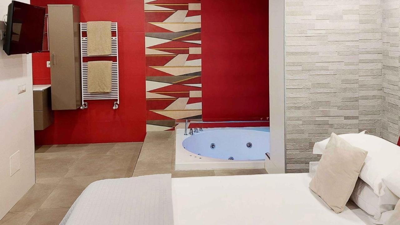 נטונו Sweet Home & Wellness Luxury Apartment מראה חיצוני תמונה