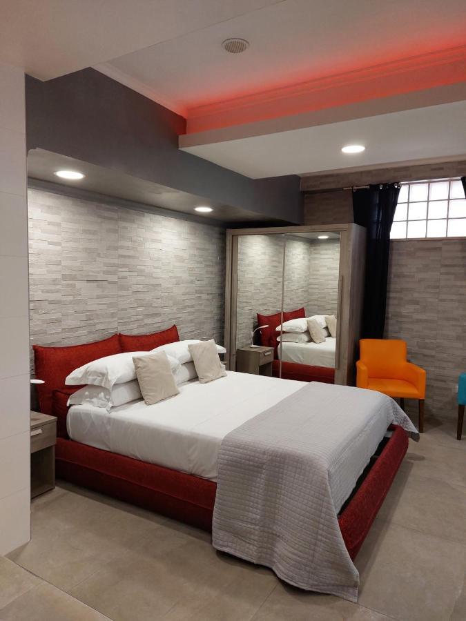 נטונו Sweet Home & Wellness Luxury Apartment מראה חיצוני תמונה