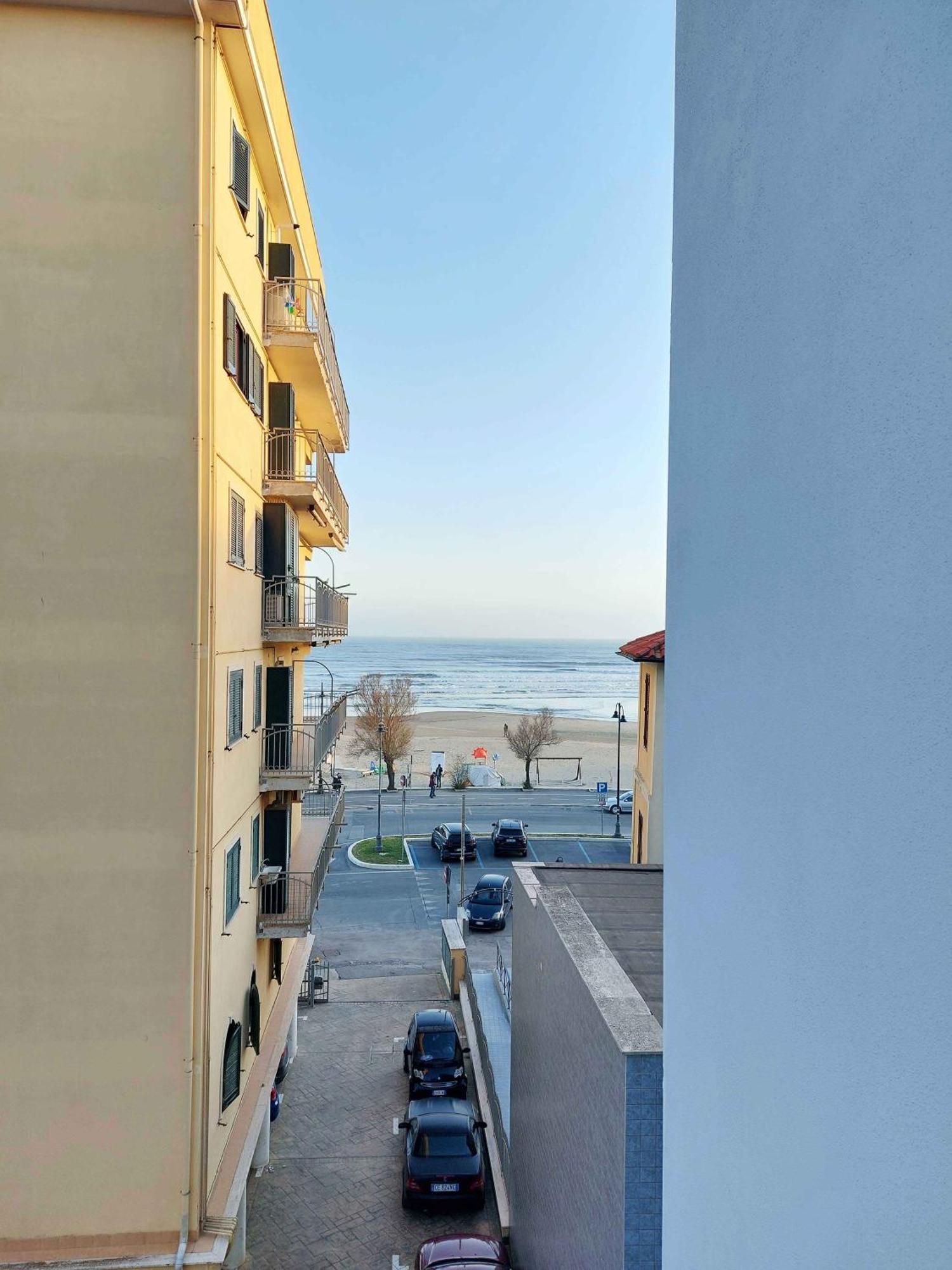 נטונו Sweet Home & Wellness Luxury Apartment מראה חיצוני תמונה